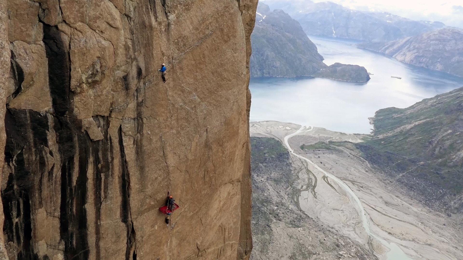 Big Walls Big Seas