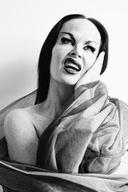 Kembra Pfahler